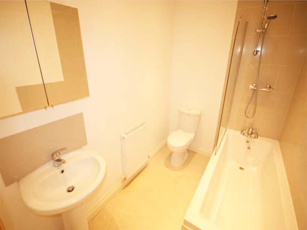 2 bedroom apartment To Let in Foulridge - Bathroom.jpg
